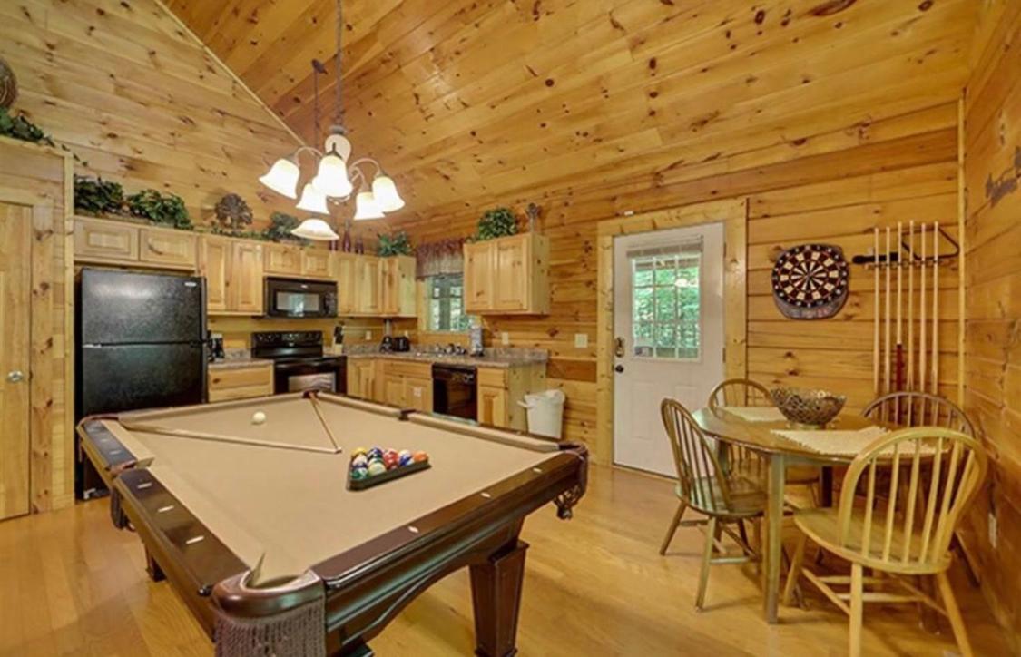 Creekside Paradise Found! One-Bedroom Mountain Cabin in Pigeon Forge Sevierville Buitenkant foto